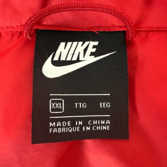 Nike Red Puffer Vest Men’s XXL Quilted Zip Front Logo Athletic Outerwear - Picture 5 of 9